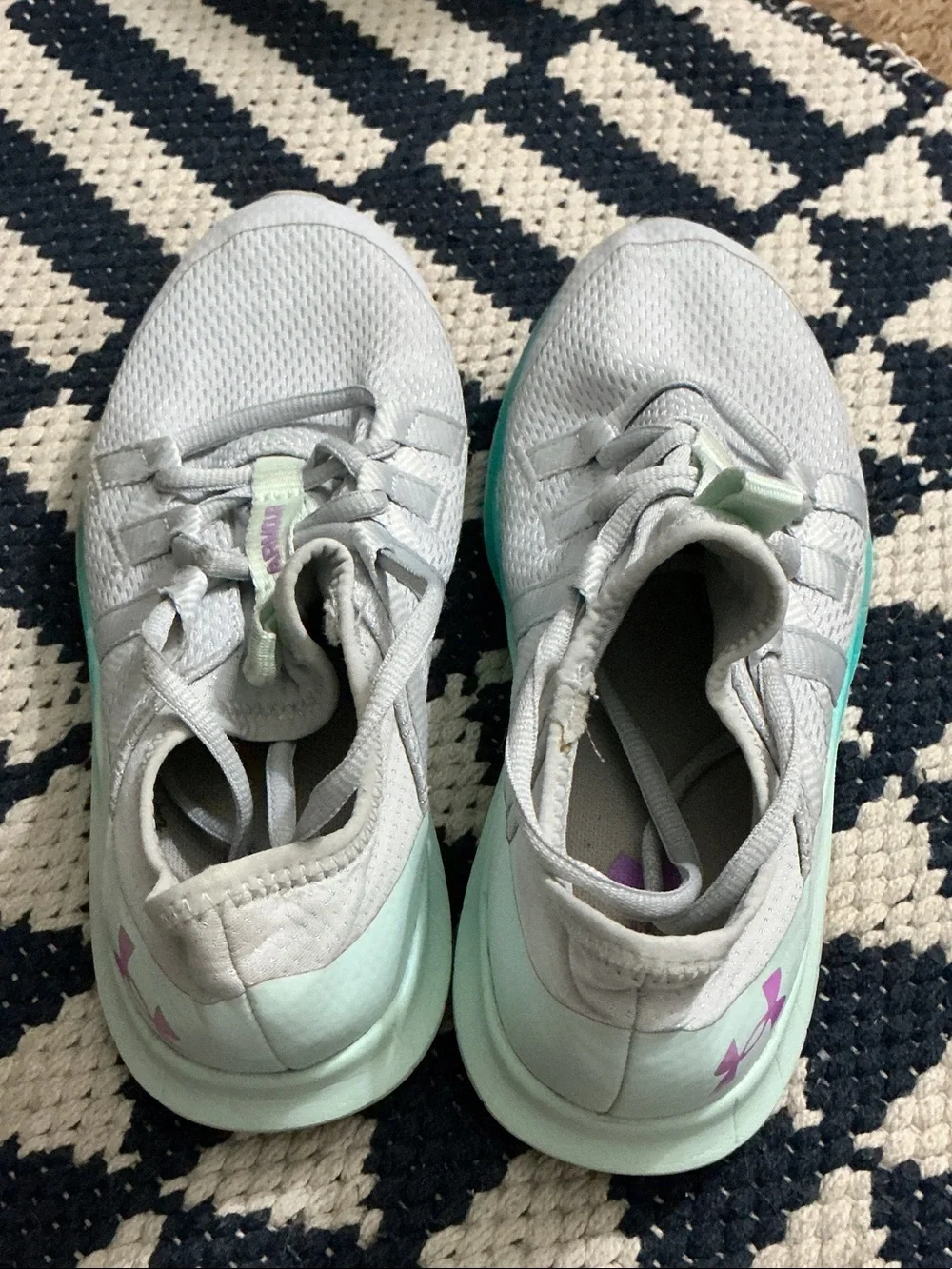 Under Armour Girl’s Infinity 3